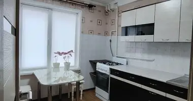 Apartamento 3 habitaciones en Babruisk, Bielorrusia