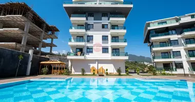 1 room apartment with furniture, with elevator, with garden in Alanya, Turkey
