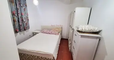 Wohnung in Petrovac, Montenegro