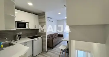 2 bedroom house in Torrevieja, Spain