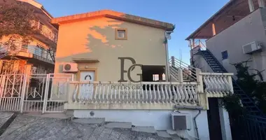 Casa 4 habitaciones en Sutomore, Montenegro