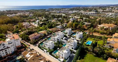 Maison 3 chambres dans Estepona, Espagne
