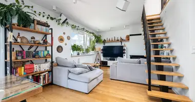 4 room apartment in Warsaw, Poland