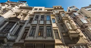 Commercial property 1 650 m² in Beyoglu, Turkey