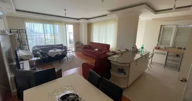 Wohnung 4 Zimmer in Alanya, Türkei