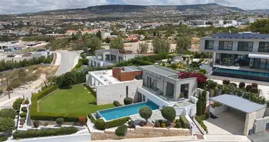 Haus 5 Schlafzimmer in Peyia, Zypern
