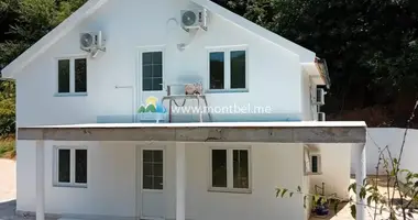 6 bedroom house in Sutomore, Montenegro