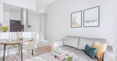 Квартира 2 комнаты в Варшава, Польша