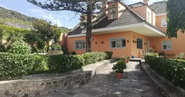 Villa 8 bedrooms with Furnitured, with Terrace, with Garden in Spain