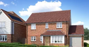 3 bedroom apartment in Fleet, United Kingdom