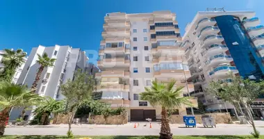 Квартира 3 комнаты в Махмутлар, Турция