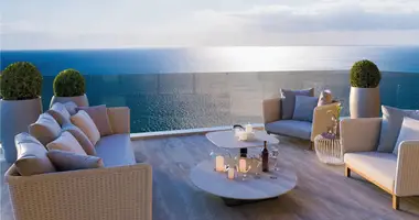 4 bedroom apartment in Koinoteta Agiou Tychona, Cyprus