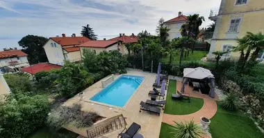 Hotel 600 m² en Lovran, Croacia
