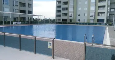 2 bedroom apartment in Yesilkoey, Turkey