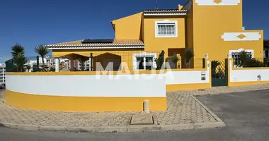 Casa 6 habitaciones en Portimao, Portugal