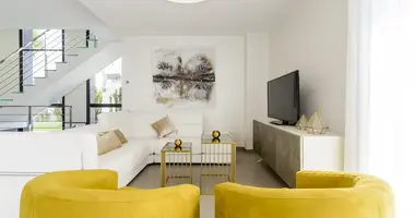 Casa 4 habitaciones en Orihuela, España