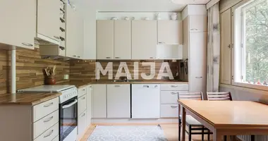 Apartamento 3 habitaciones en Helsinki sub region, Finlandia