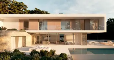 Villa 5 habitaciones con Terraza, con Piscina, con área protegida en España