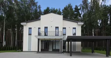 Casa 6 habitaciones en Dzilnuciems, Letonia