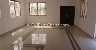 Dom 4 pokoi w Akra, Ghana