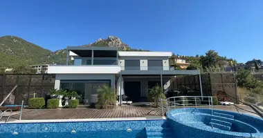 Villa 5 bedrooms in Yaylalı, Turkey