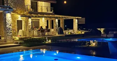 Mieszkanie 4 pokoi w Skala Fourkas, Grecja