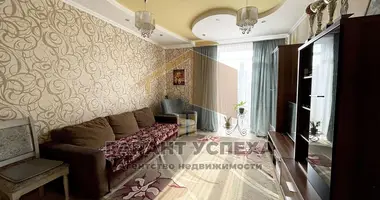 Apartamento 3 habitaciones en Muchaviecki sielski Saviet, Belarús