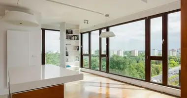 Apartamento 3 habitaciones en Varsovia, Polonia