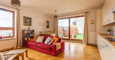 3 bedroom apartment in Warsaw, Poland