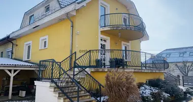 Casa 12 habitaciones en Budapest, Hungría