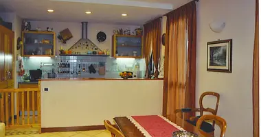 Wohnung 3 Schlafzimmer in Viareggio, Italien