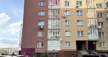 Wohnung 3 zimmer in Minsk, Belarus