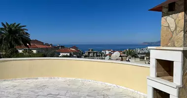 Villa 5 Zimmer mit Fenster, mit Balkon, mit Meerblick in Mahmutlar, Türkei