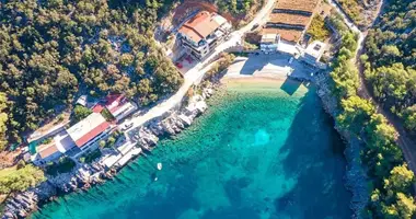 Hotel 694 m² in Grad Hvar, Croatia