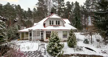 5 room house in Incukalna pagasts, Latvia