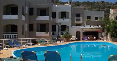 Hôtel 1 300 m² dans Stalida, Grèce