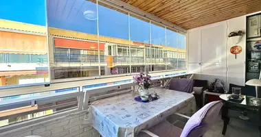 Penthouse 3 bedrooms in Torrevieja, Spain