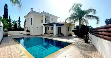 3 bedroom house in Pervolia, Cyprus