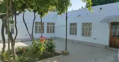 Дом 3 комнаты в Бухара, Узбекистан