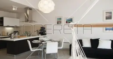 Apartamento 4 habitaciones en Sisan, Croacia