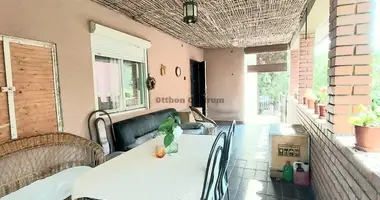 Casa 7 habitaciones en Toekoel, Hungría