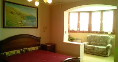 5 room apartment in Odesa, Ukraine