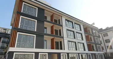 Dúplex 5 habitaciones con balcón, con estacionamiento, con con reparación en Marmara Region, Turquía