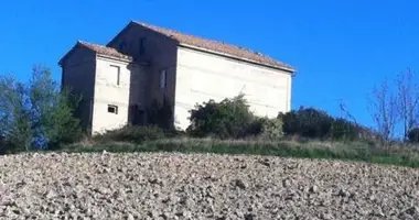 Casa 15 habitaciones en Terni, Italia