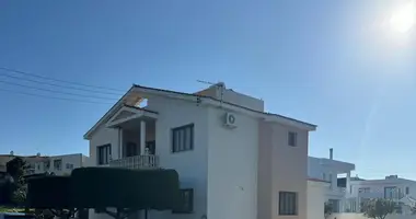 Villa 4 chambres dans Empa, Chypre
