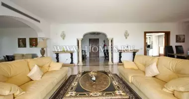 Villa 5 bedrooms with Air conditioner, with Sea view, with Garage in Marbella, Spain