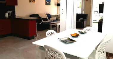 2 bedroom apartment in Adeje, Spain