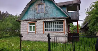 Casa en Kalodziscanski sielski Saviet, Belarús