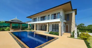 Villa 4 chambres dans Phuket, Thaïlande