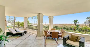 Квартира 3 спальни в San Pedro Alcantara, Испания